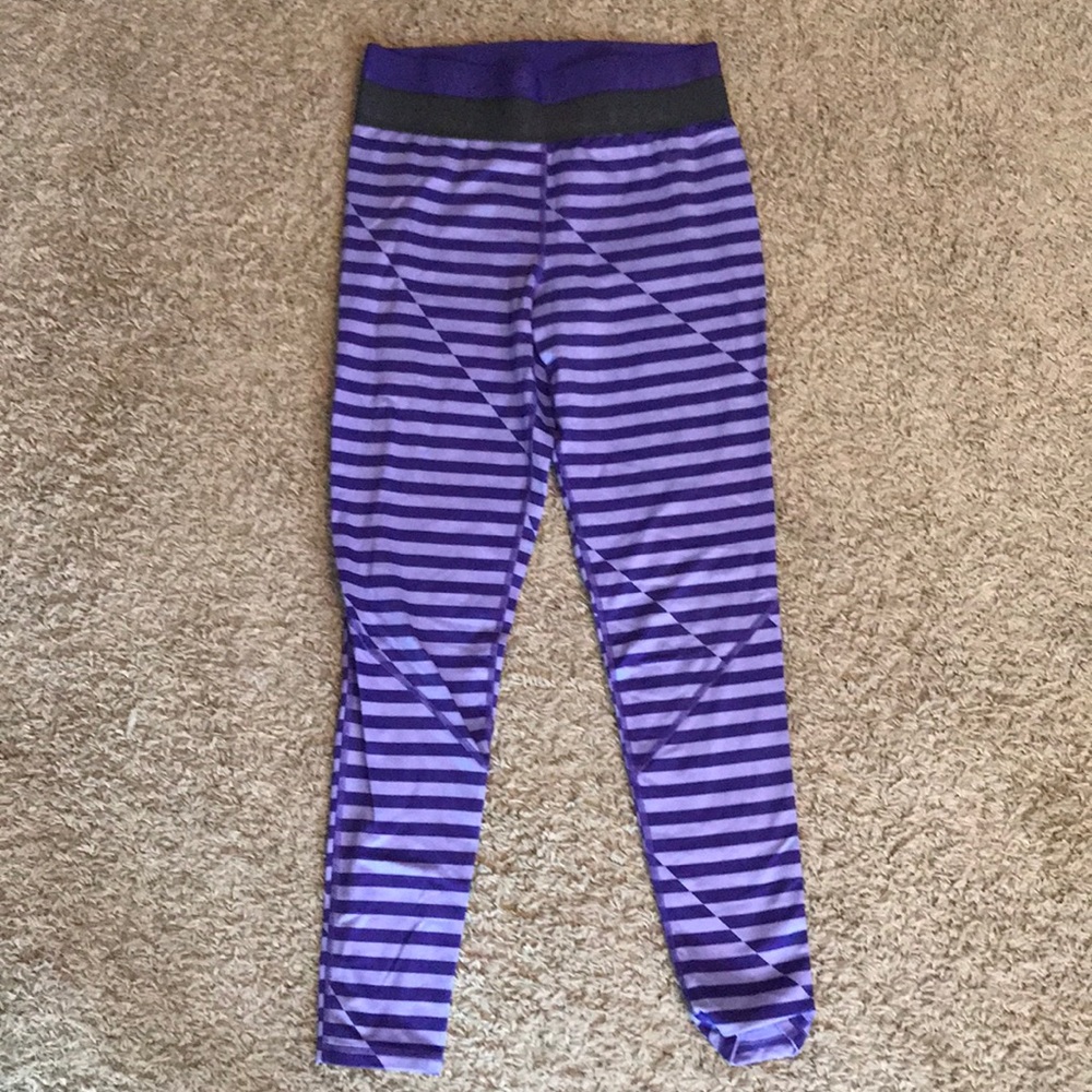 Nike pro soft lined leggings